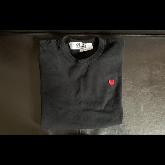 COMME DES GARÇONS T-SHIRT SMALL